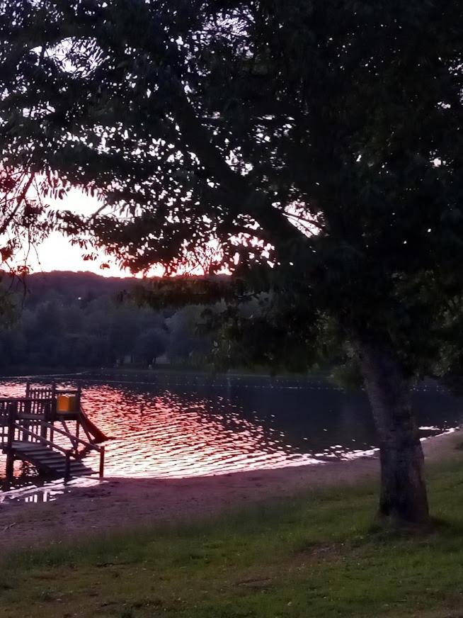 Chambre D'Hote La Passerelle Mazamet Luaran gambar